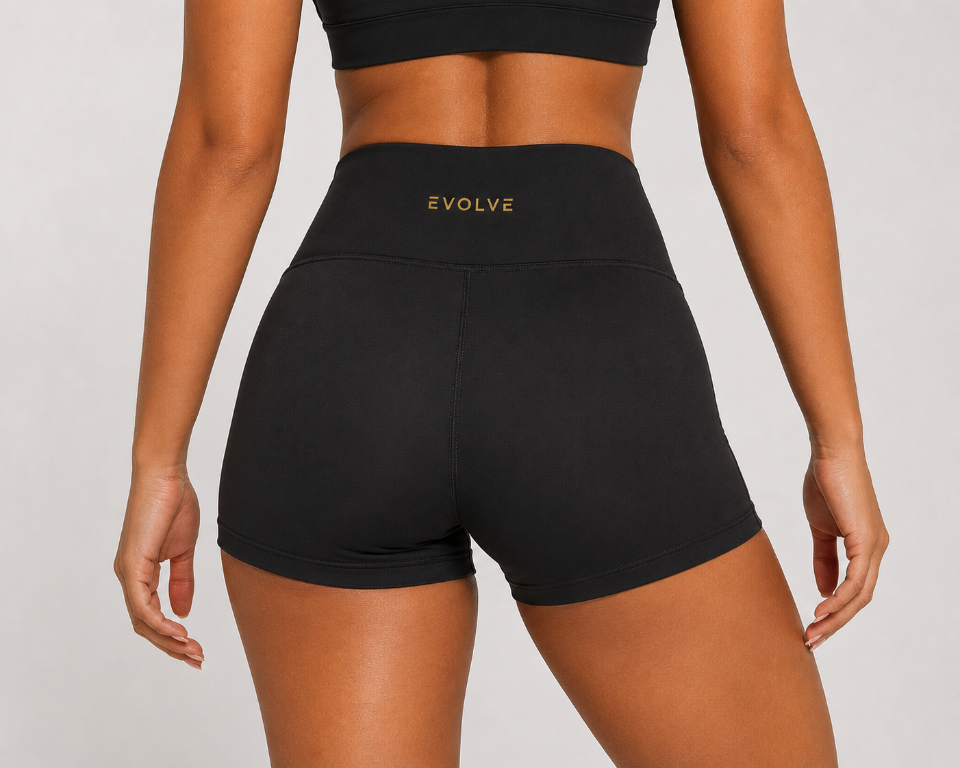 Woman's Evolve Core Shorts